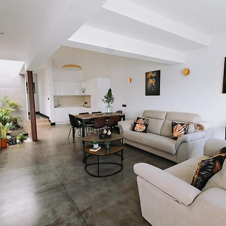 Garden House, Playa Honda Apartment อาร์เรซิเฟ ภายนอก รูปภาพ