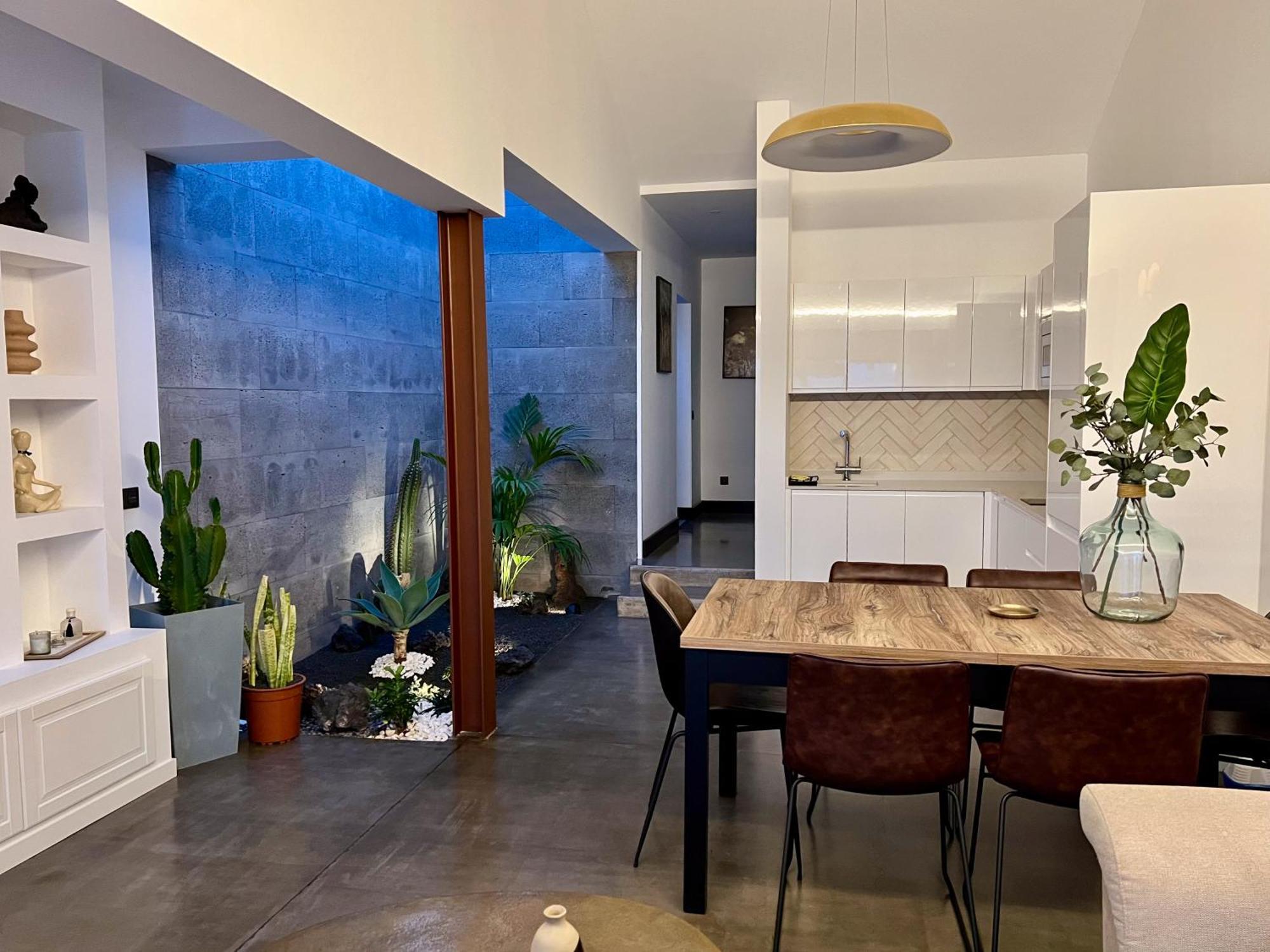 Garden House, Playa Honda Apartment อาร์เรซิเฟ ภายนอก รูปภาพ