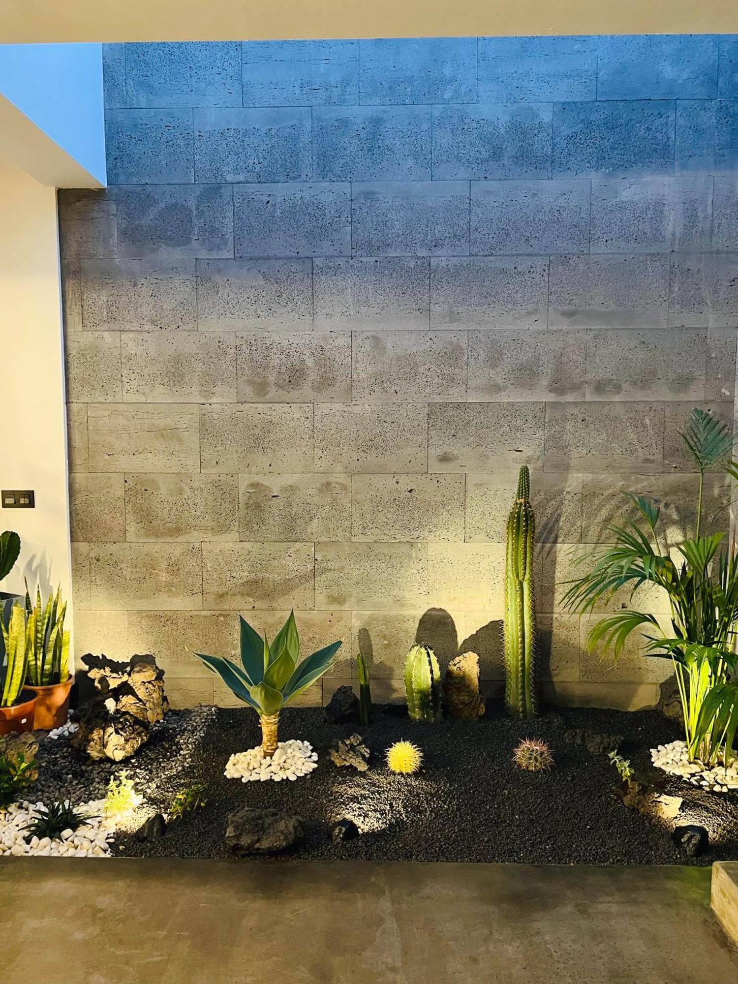 Garden House, Playa Honda Apartment อาร์เรซิเฟ ภายนอก รูปภาพ