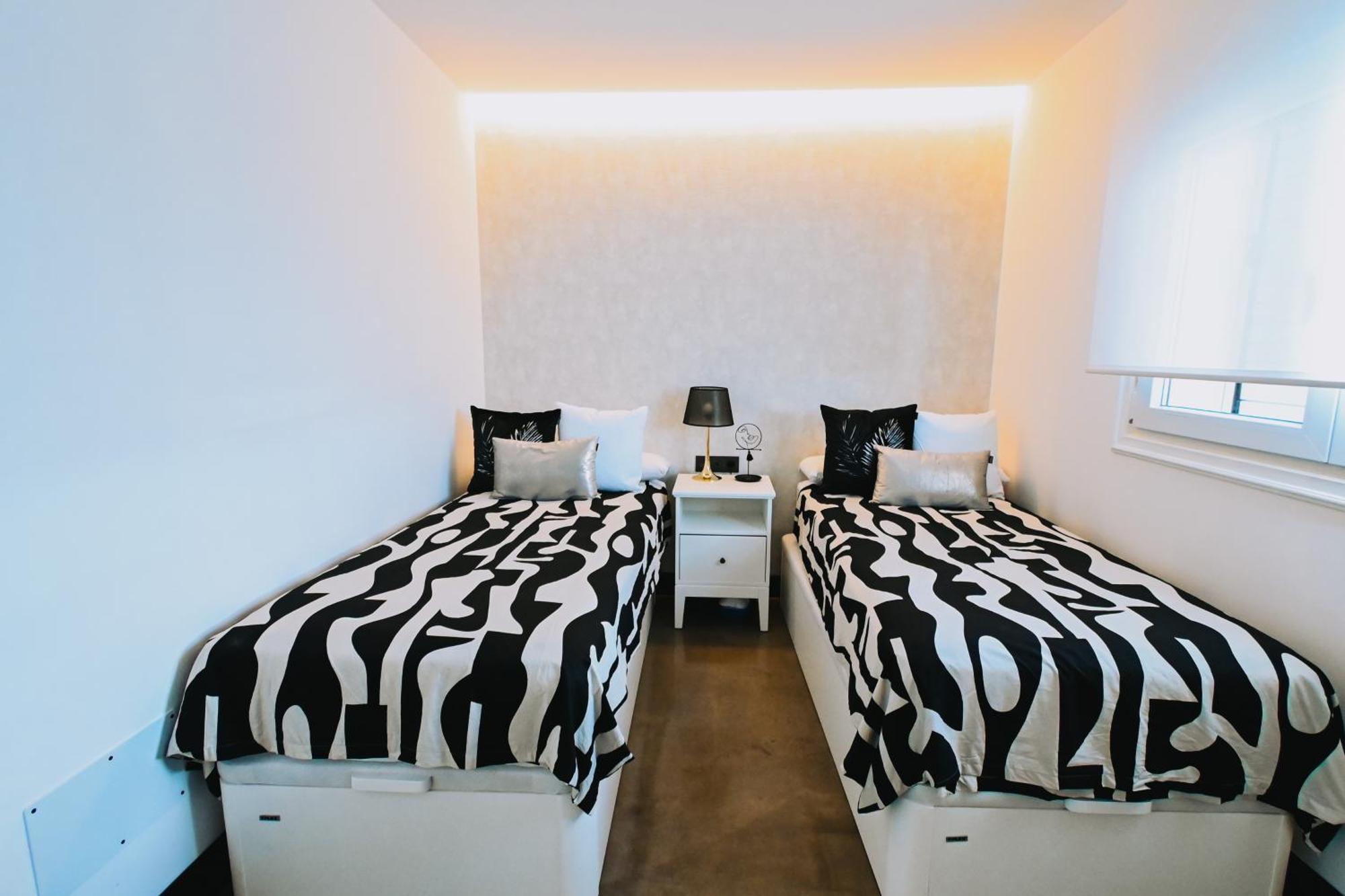 Garden House, Playa Honda Apartment อาร์เรซิเฟ ภายนอก รูปภาพ